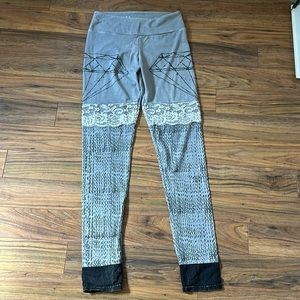 {Festival Collection} NWOT Authentic Elfarrow Leggings, Small